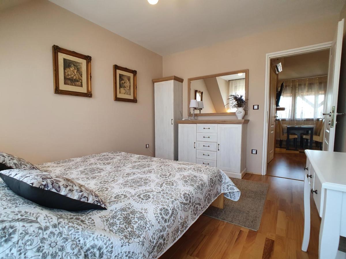 Dorci Apartman Keszthely Buitenkant foto