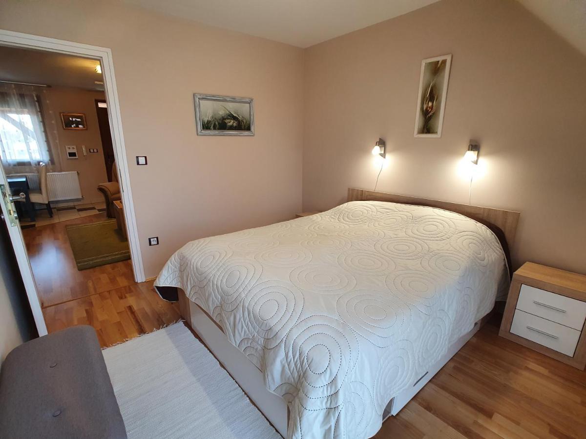 Dorci Apartman Keszthely Buitenkant foto